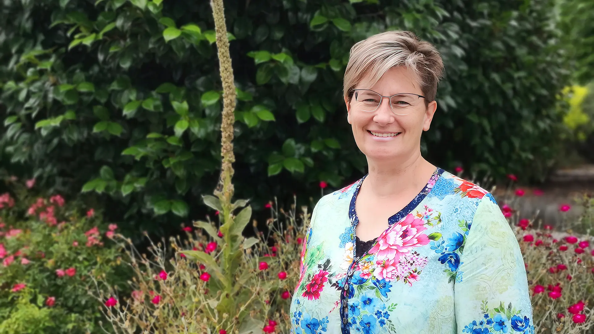 Linda Street in garden